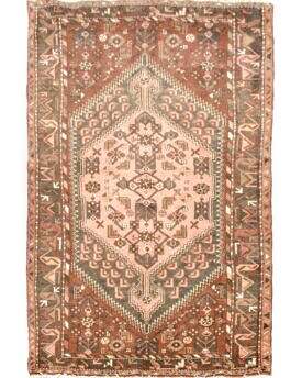 This is a beatufiul Hameda from Iran. 4 by 6 Hand Made Rug wool pile cotton weft and more!