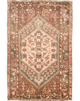 This is a beatufiul Hameda from Iran. 4 by 6 Hand Made Rug wool pile cotton weft and more!